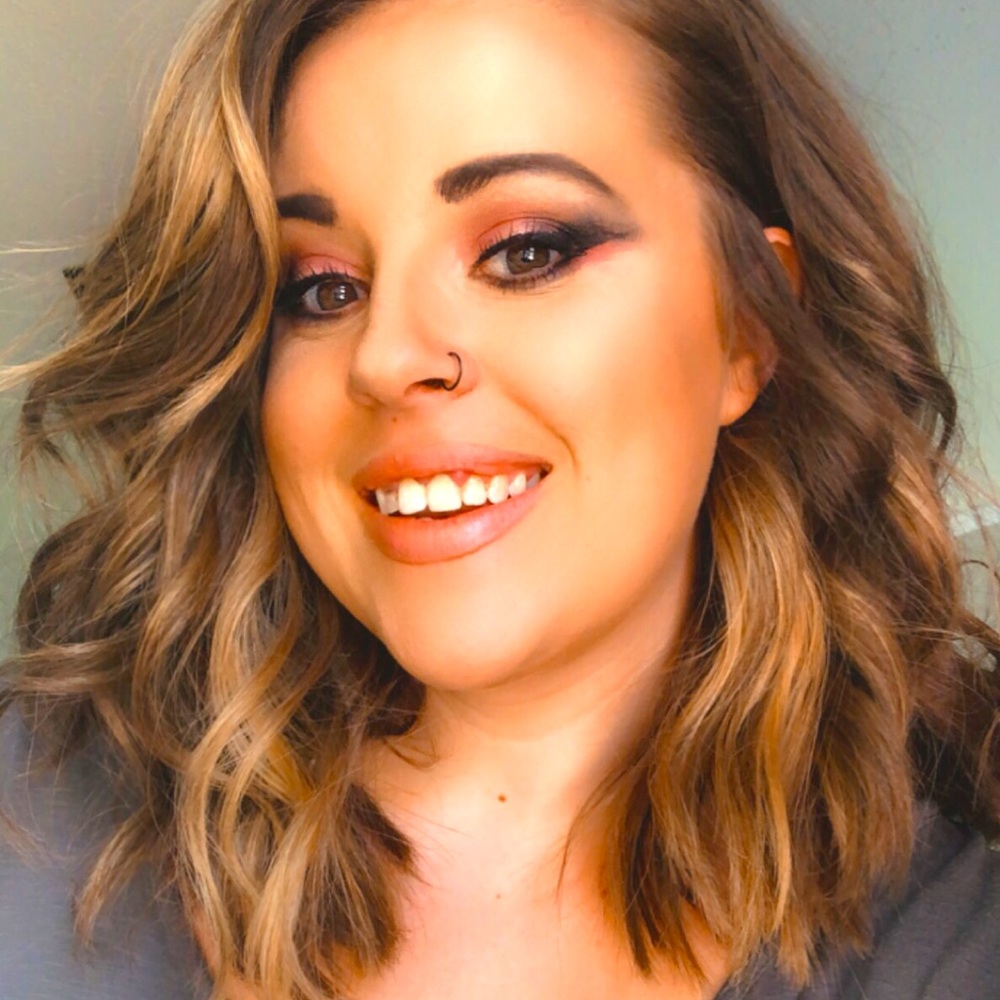 Meet your Posher, Mindy